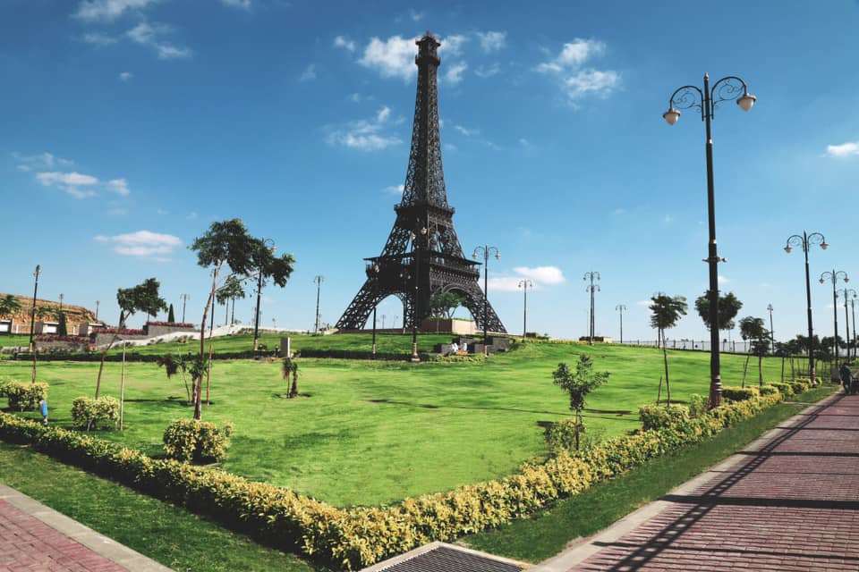Bahria Eiffel Tower